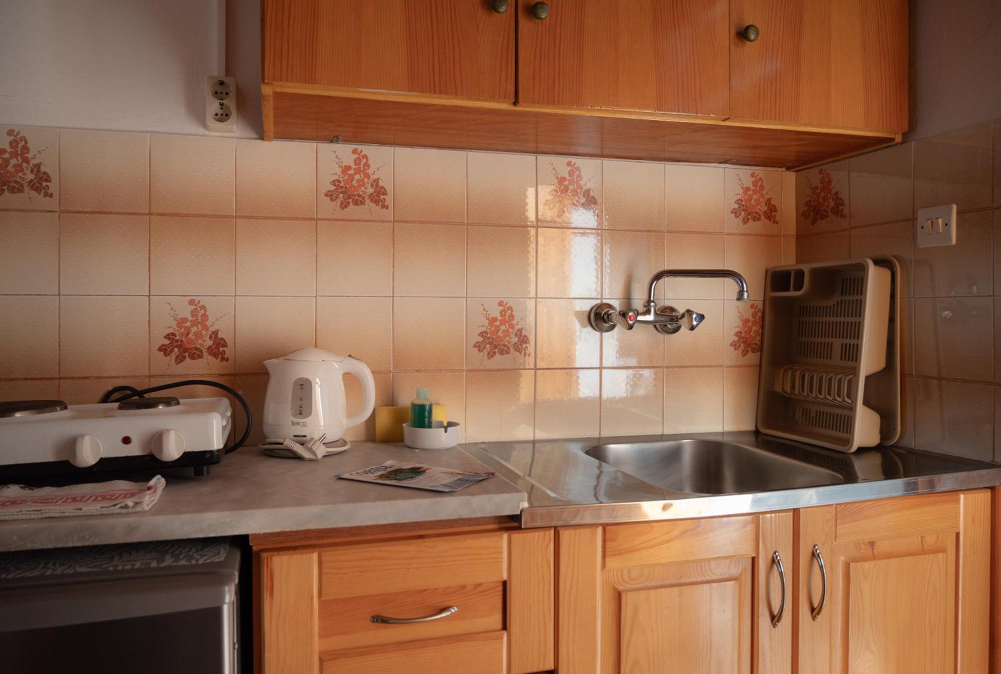 Ulisse Apartments ปาเลโอกัสไตรซา ภายนอก รูปภาพ